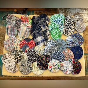 Handmade vintage Fabric Yo-Yo Quilt Pieces, total of 50!